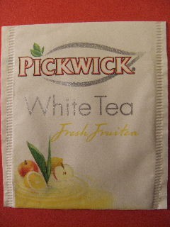 003   White Tea Fresh Fruitea